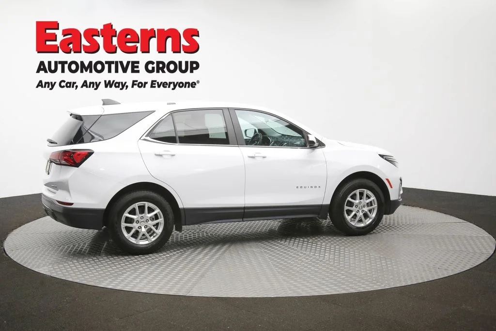 Used 2022 White Chevrolet LT image 42