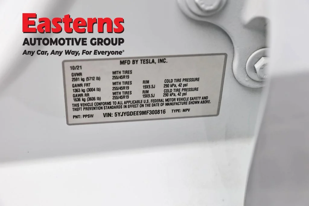 Used 2021 White Tesla Long Range image 30
