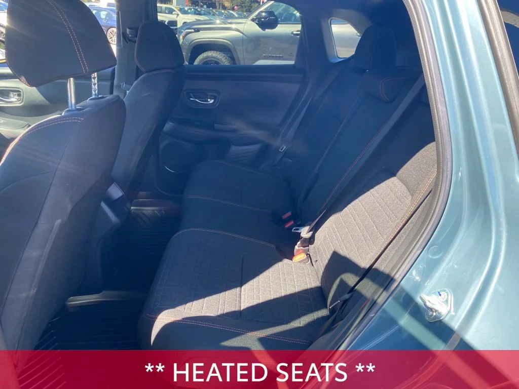 Used 2025 Green Honda Sport image 6