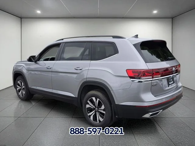 New 2026 Silver Mist Metallic Volkswagen 2.0T SE image 3