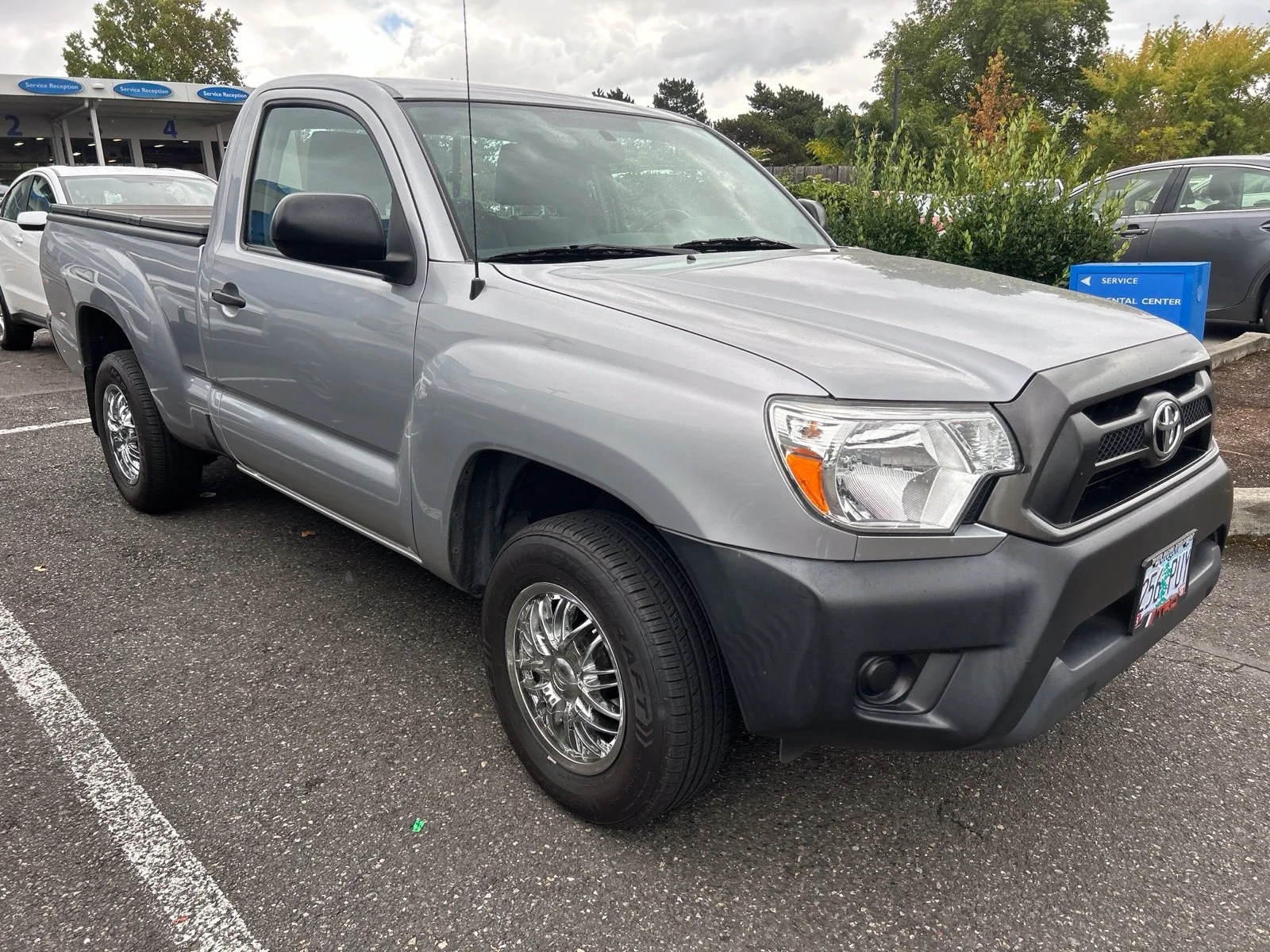 Used 2014 Silver Sky Metallic Toyota Base image 3