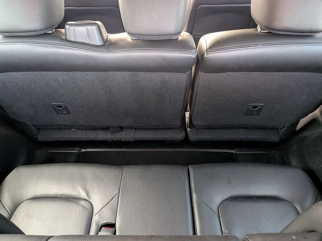 Used 2023 Blue Nissan SL image 37