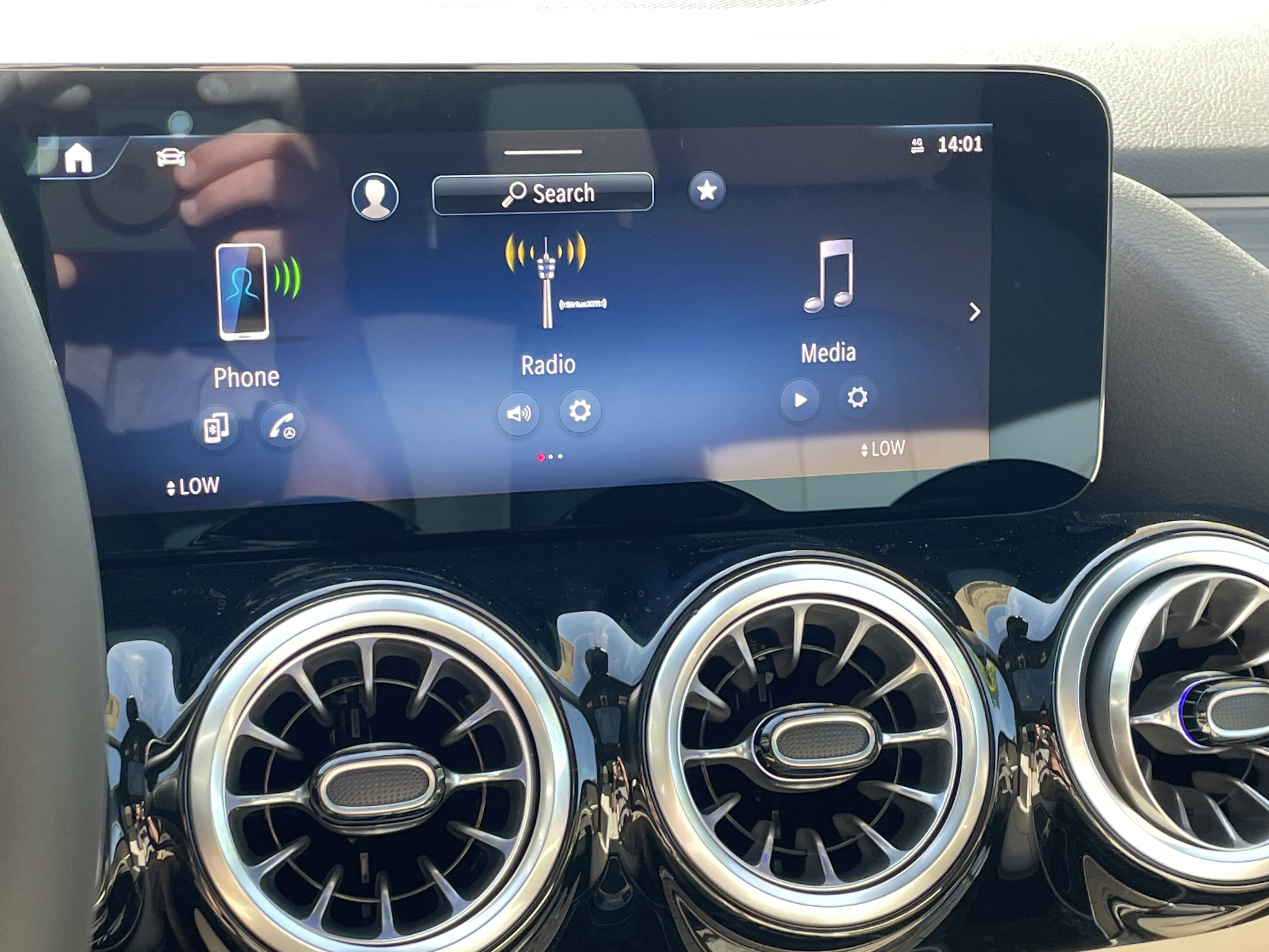 New 2026 Polar White Mercedes-Benz GLA 250 SUV image 29