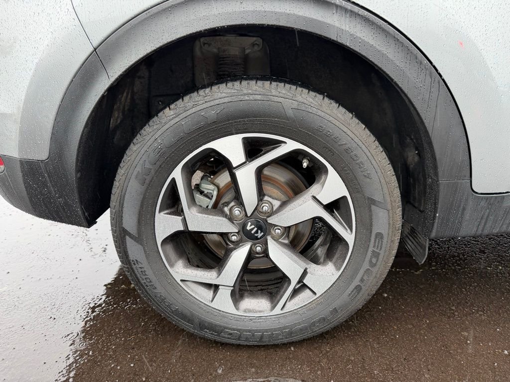 2021 Kia Sportage LX - Photo 10