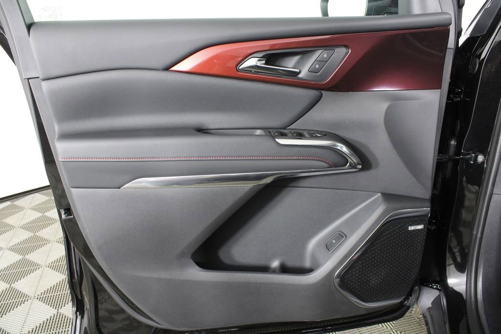 New 2026 Mosaic Black Metallic Chevrolet Z71 image 12