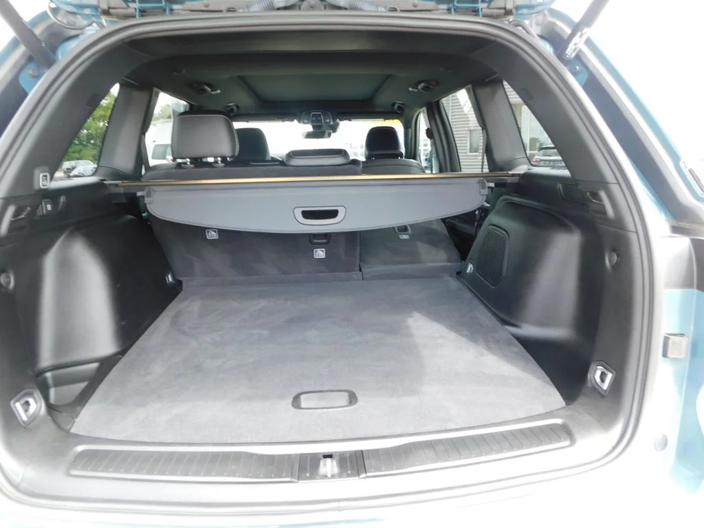 Used 2026 Steel Blue Jeep Limited image 27
