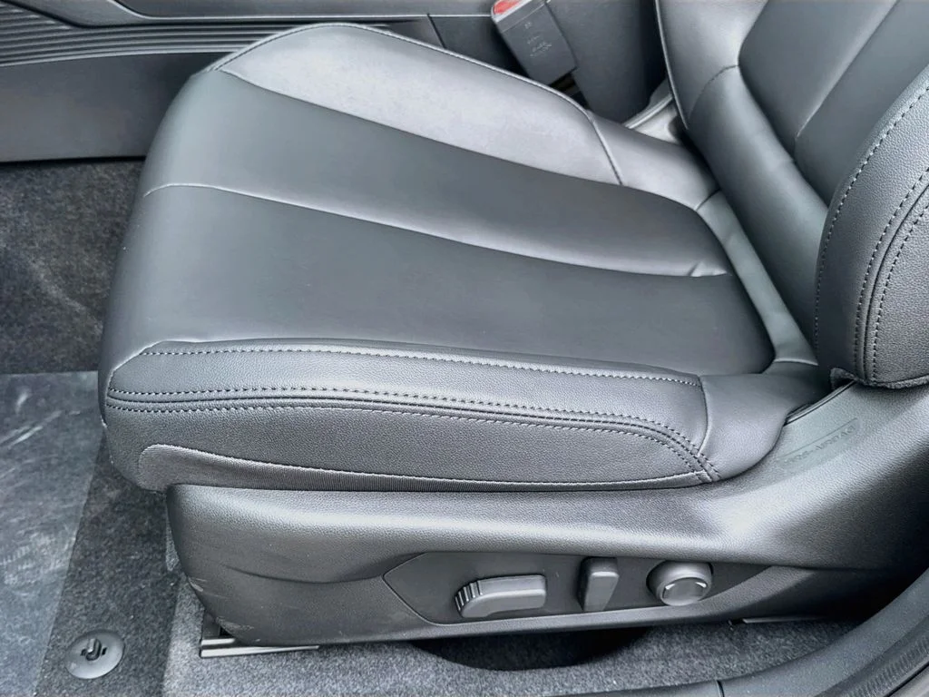 New 2026 Blue Subaru Premium image 24