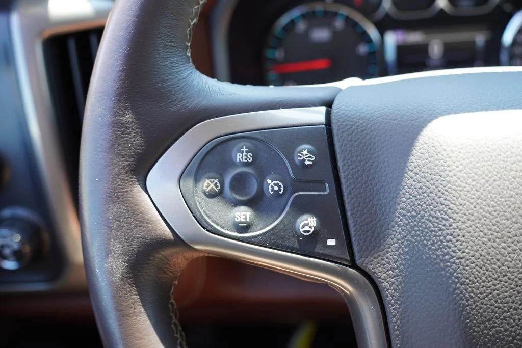 Used 2015 Black Chevrolet High Country image 35