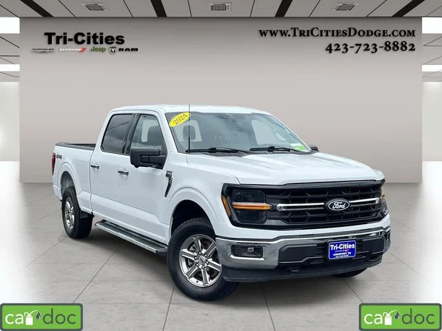 Used 2024 White Ford XLT image 1