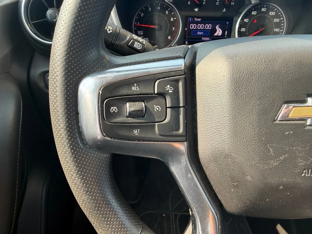 Used 2022 Gray Chevrolet LT image 20