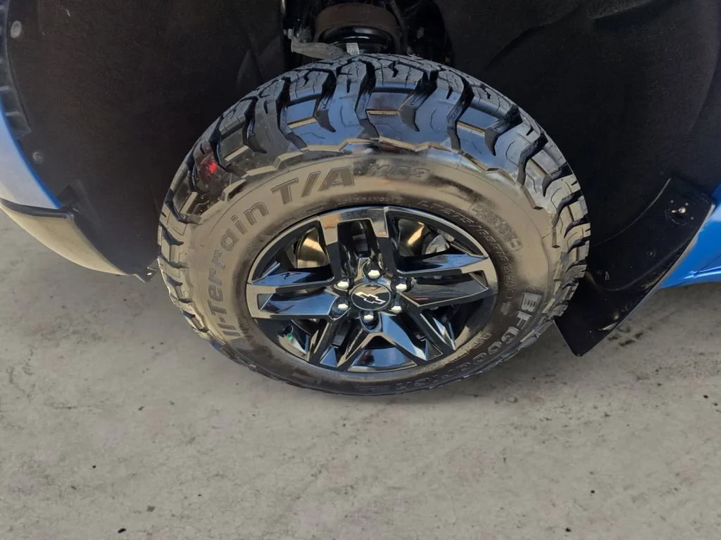 Used 2024 Glacier Blue Metallic Chevrolet LT Trail Boss image 14