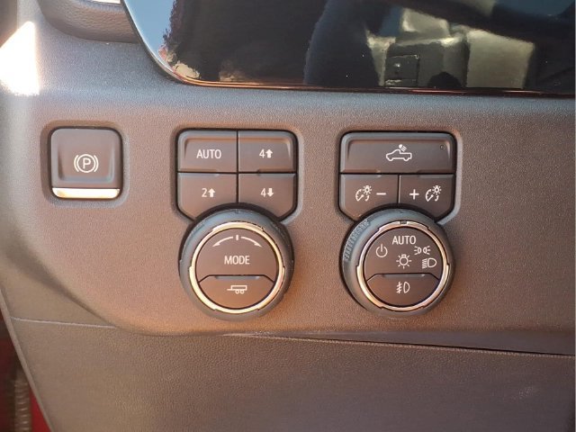 Used 2025 Radiant Red Tintcoat Chevrolet LT Trail Boss image 12