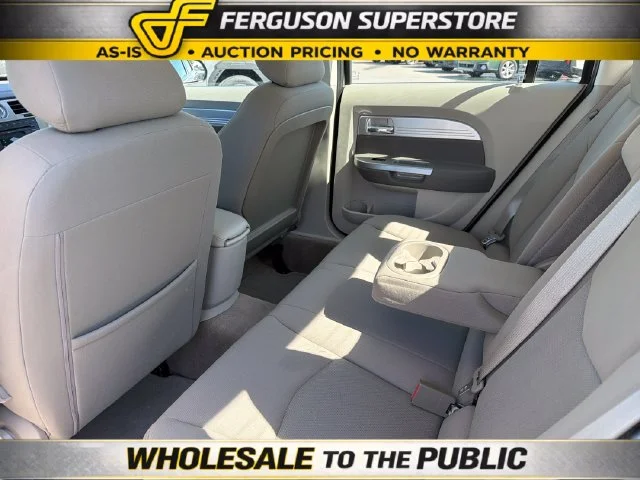 Used 2009 Beige Chrysler Touring image 20