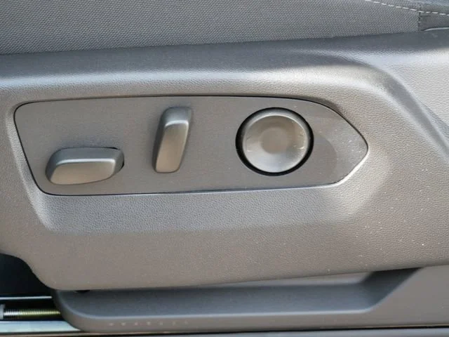 2026 Chevrolet Silverado 3500 HD LT - Photo 13