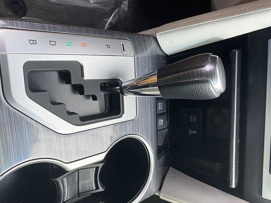 Used 2014 Magnetic Gray Metallic Toyota XLE image 17