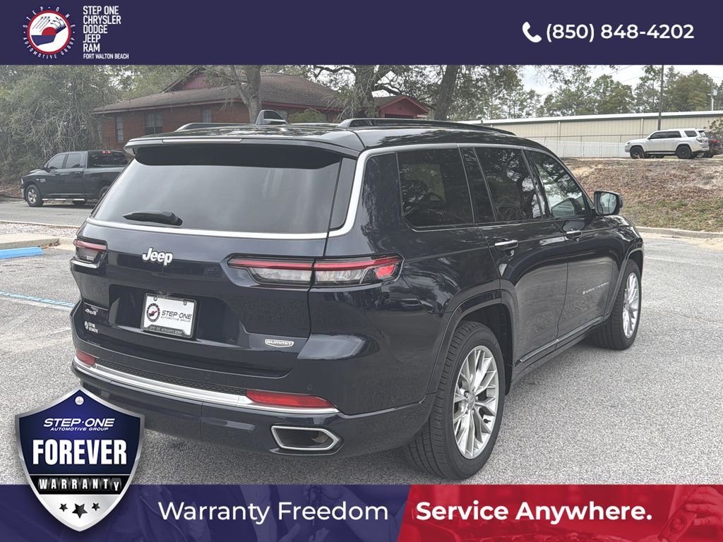 Used 2024 Black Jeep Summit image 4