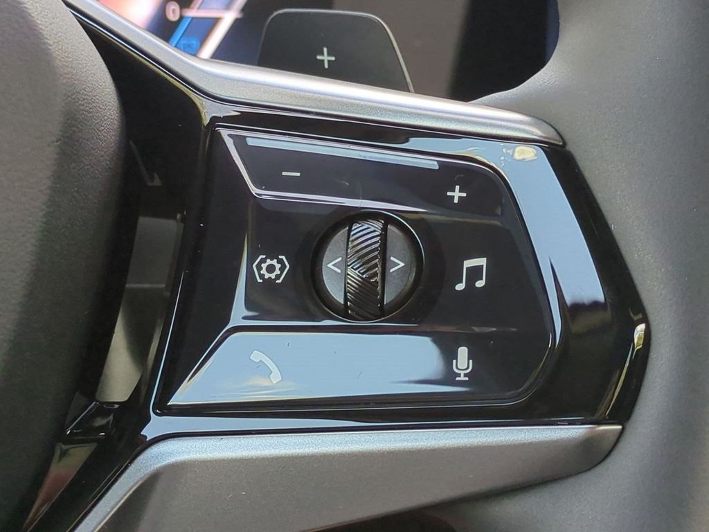 New 2026 Black Sapphire Metallic BMW 30 xDrive image 27