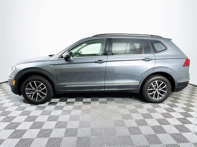 Used 2020 Gray Volkswagen 2.0T SE image 3