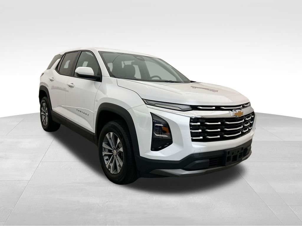 Used 2025 White Chevrolet LT image 7