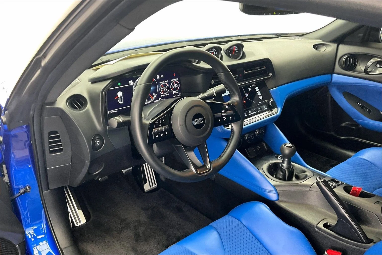 Used 2024 Seiran Blue Metallic/Super Black Nissan Performance image 14