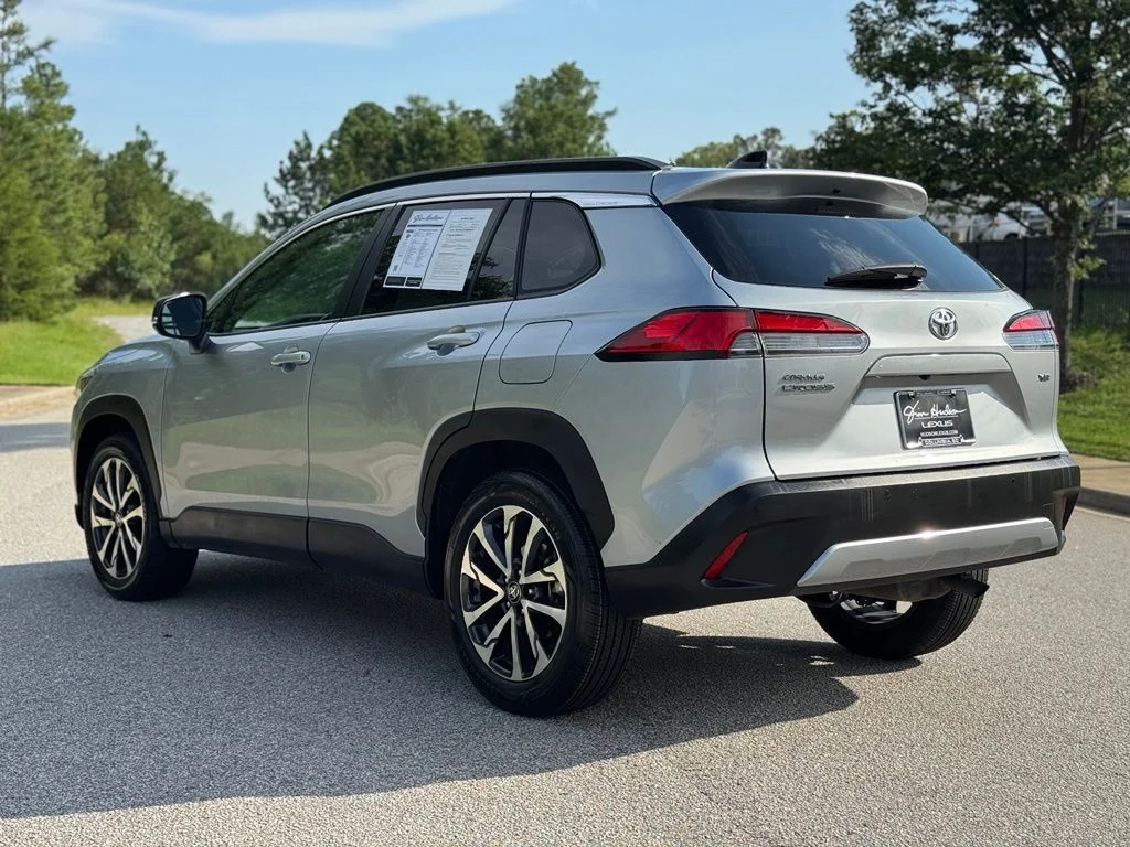 Used 2025 Silver Toyota XLE image 10