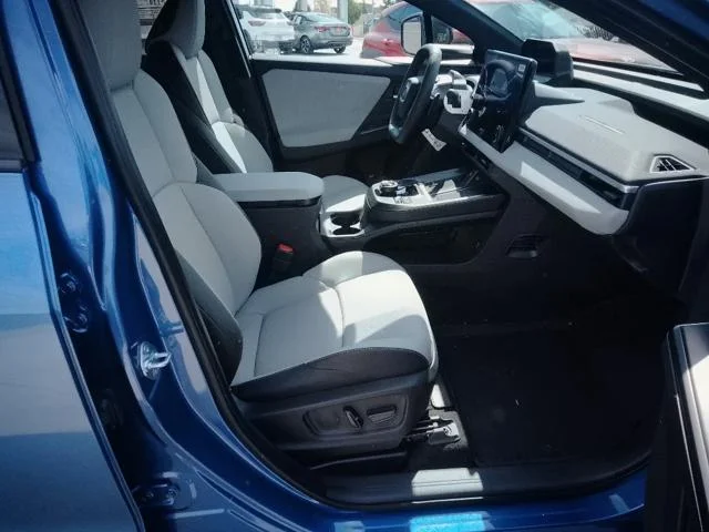 New 2026 DAYBREAK BLUE PEARL Subaru Limited image 15