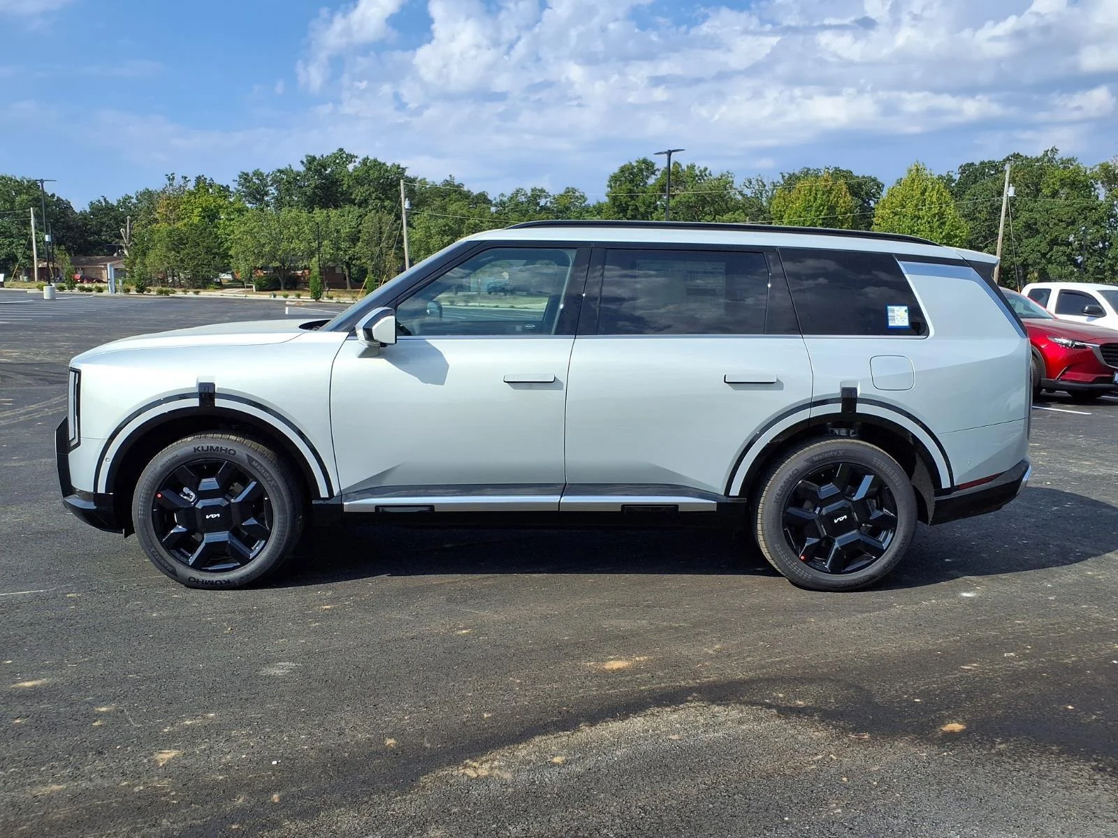 New 2027 Ivory Silver Kia SX-PRESTIGE image 12