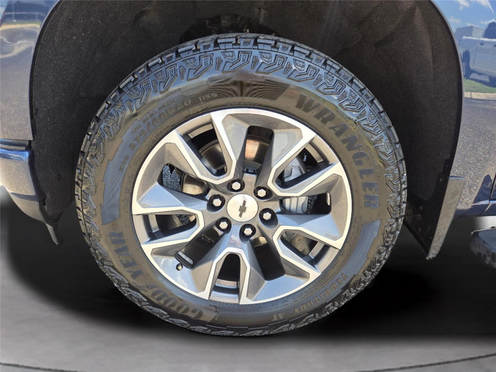 Used 2022 Northsky Blue Metallic Chevrolet RST image 34
