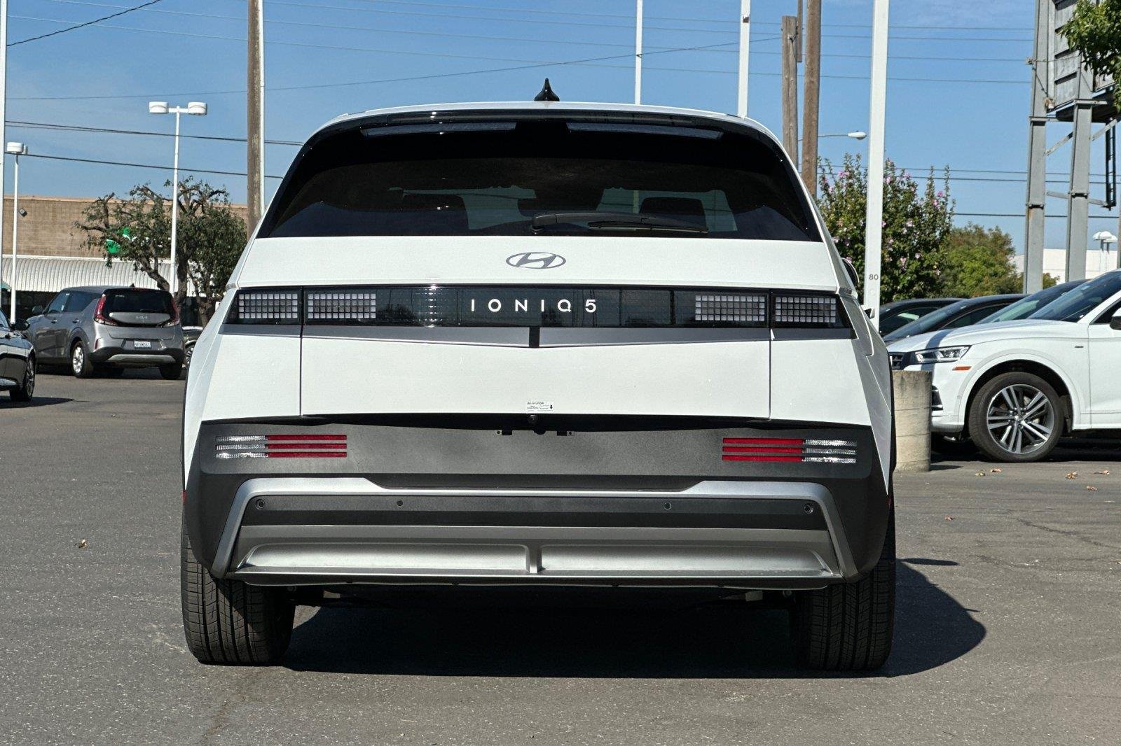 New 2026 Atlas White Hyundai SEL image 24