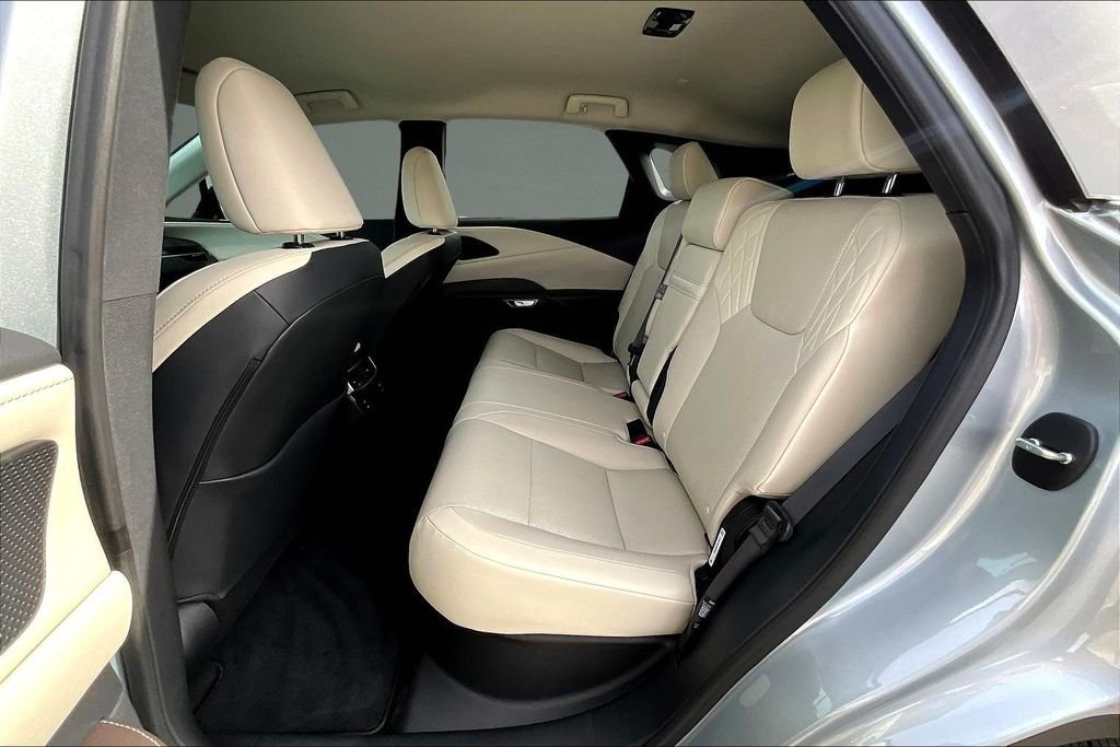 2024 Lexus RX 350 - Photo 39