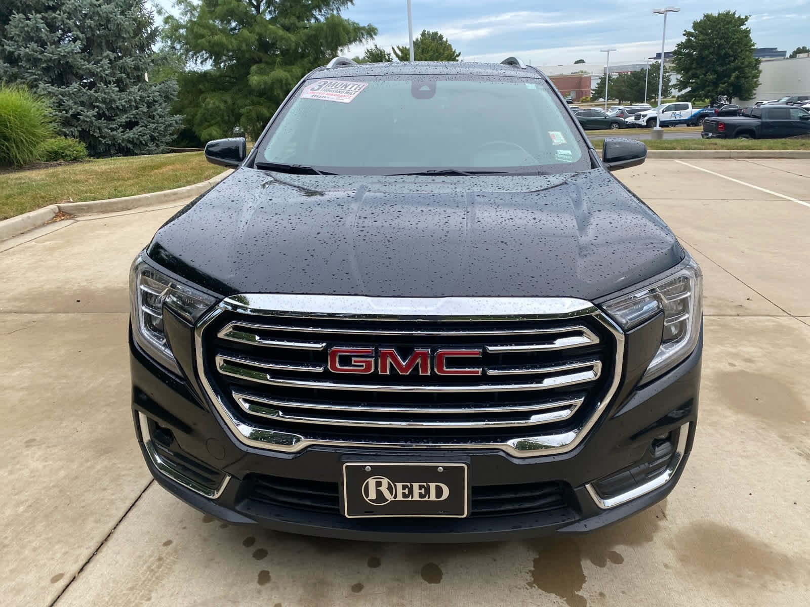 Used 2024 GMC Terrain SLT with VIN 3GKALVEG8RL338930 for sale in Kansas City