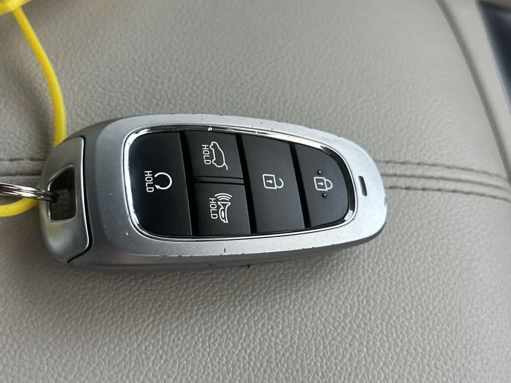 Used 2024 Hampton Gray Hyundai SEL image 28