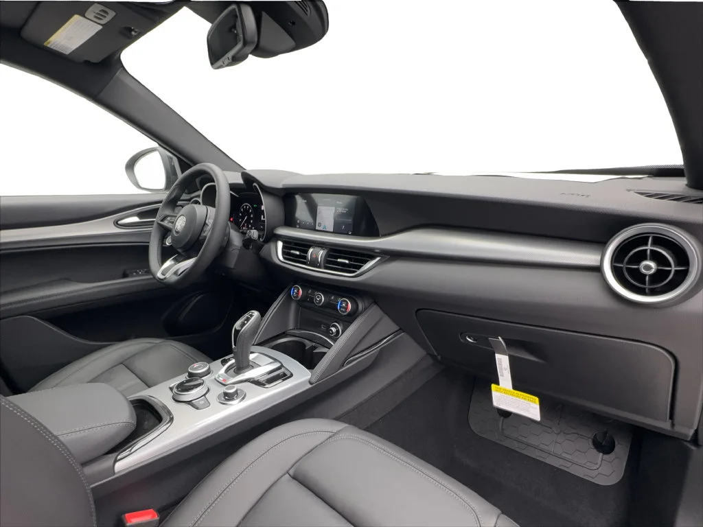 New 2026 Black Alfa Romeo Base image 34