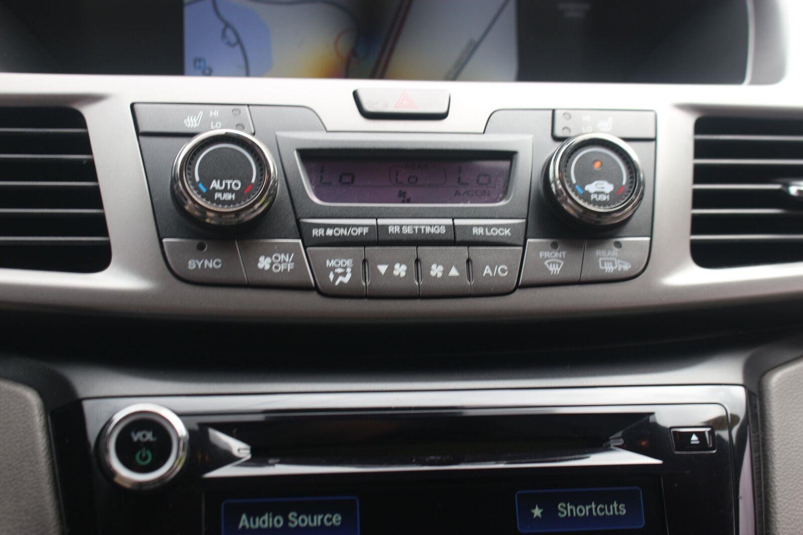Used 2016  Honda EX-L image 26
