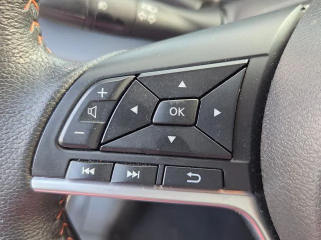 Used 2024 Gray Nissan SR image 25