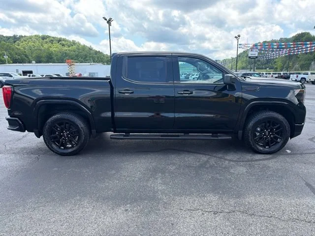 New 2026 Onyx Black GMC Elevation image 9