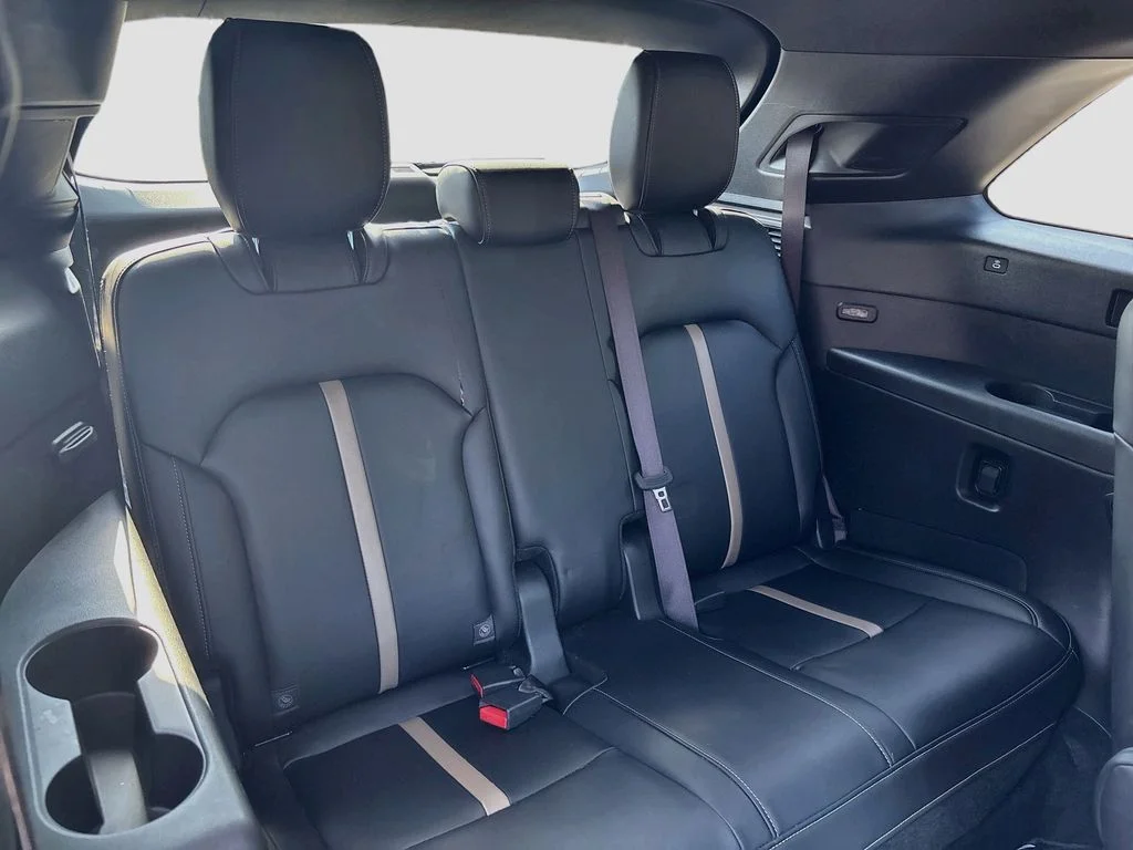 Certified Used 2025 Silver Mazda Premium Plus image 29