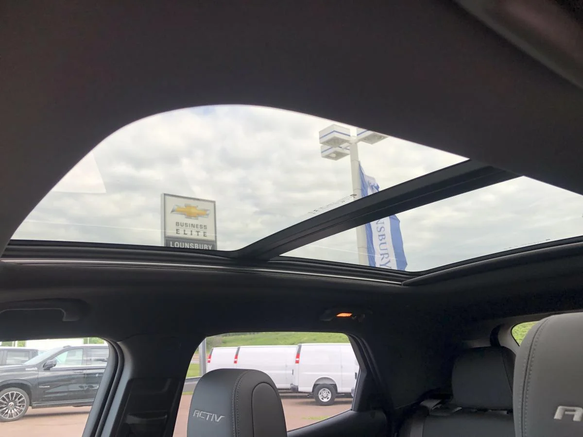 New 2026 White Chevrolet Awd 4dr Activ image 21