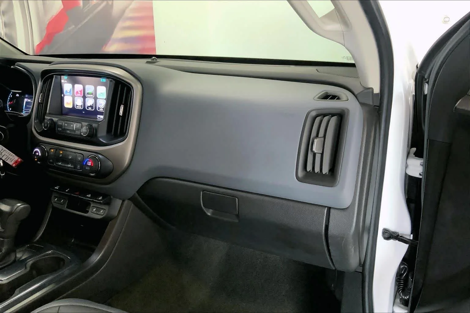 2017 Chevrolet Colorado Z71 - Photo 19
