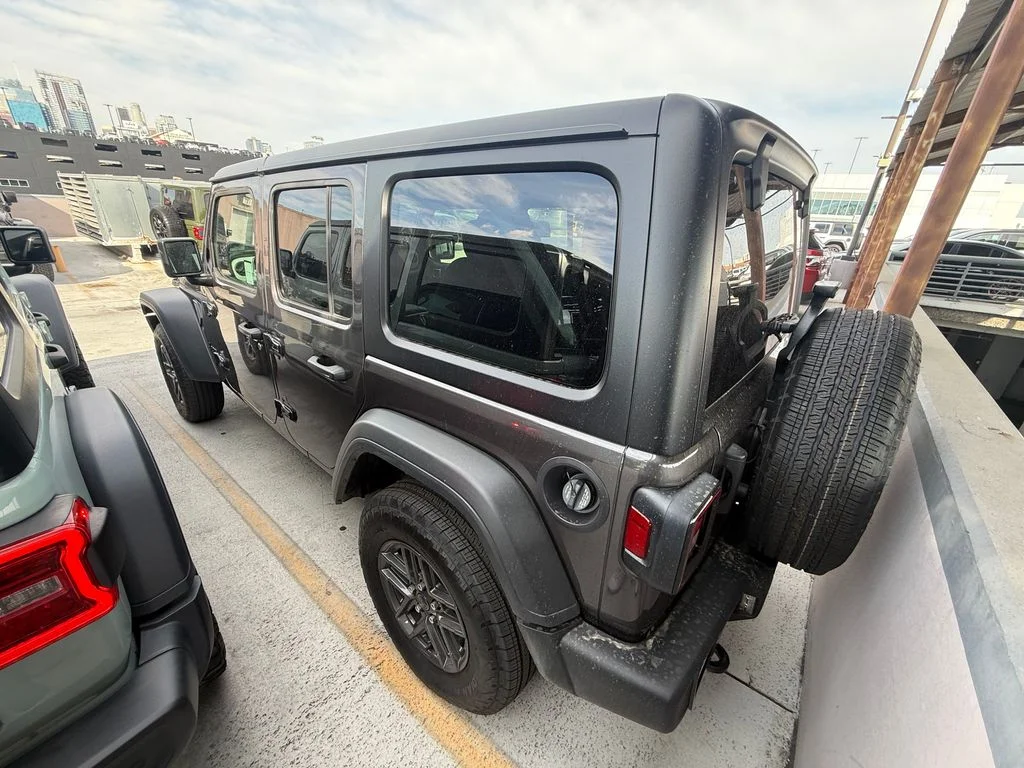 Used 2026 Gray Jeep Sport S image 4