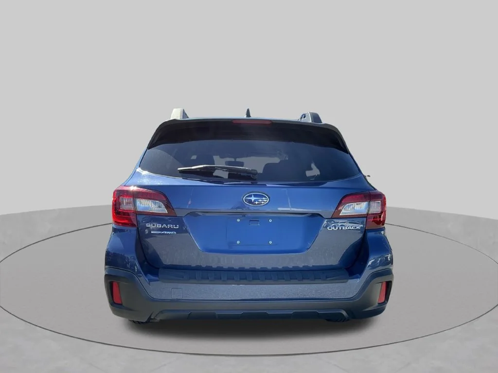 Used 2019 Blue Subaru 2.5i Premium image 6