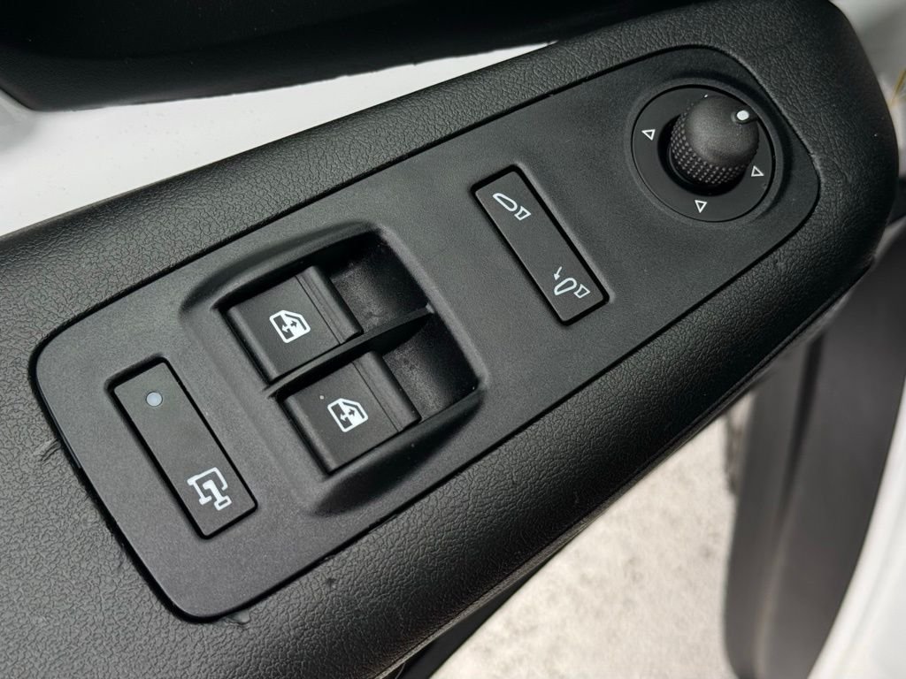 Used 2025 White Ram High Roof image 18