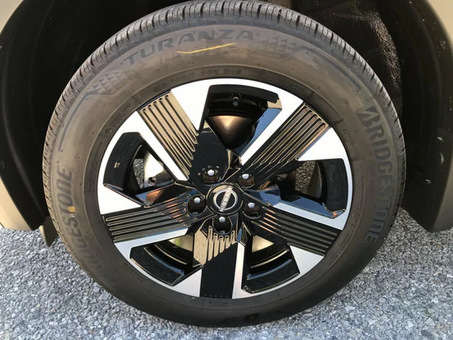New 2027 Gun Metallic Nissan SV image 9