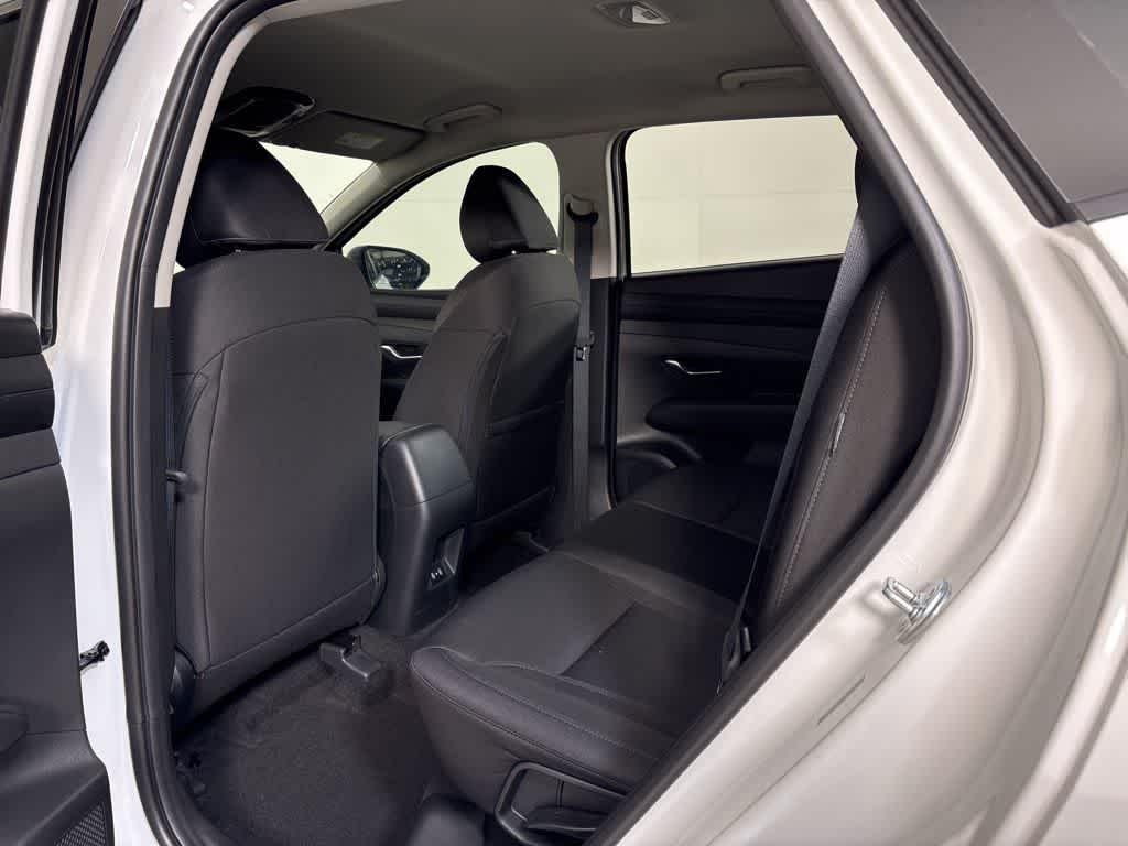 New 2026 Serenity White Pearl Hyundai SE FWD image 15