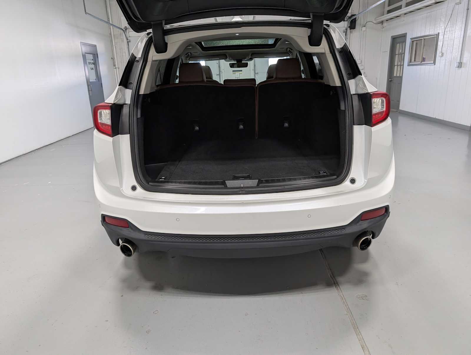 Used 2020 Platinum White Pearl Acura w/Technology Pkg image 40