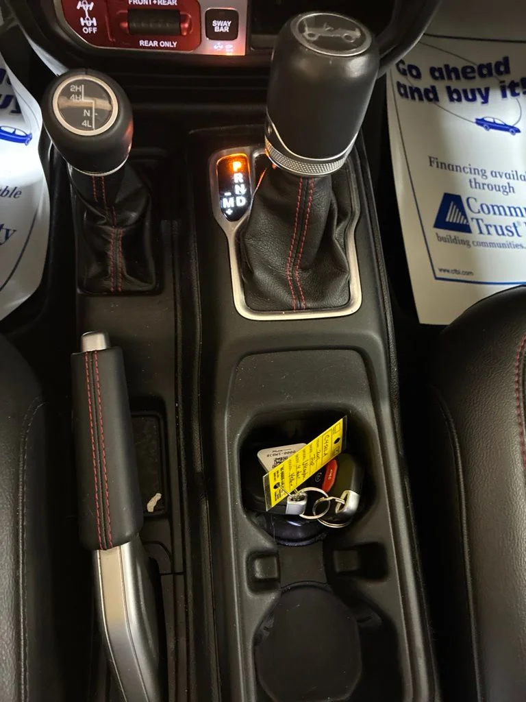 Used 2019 Yellow Jeep Unlimited Rubicon image 20