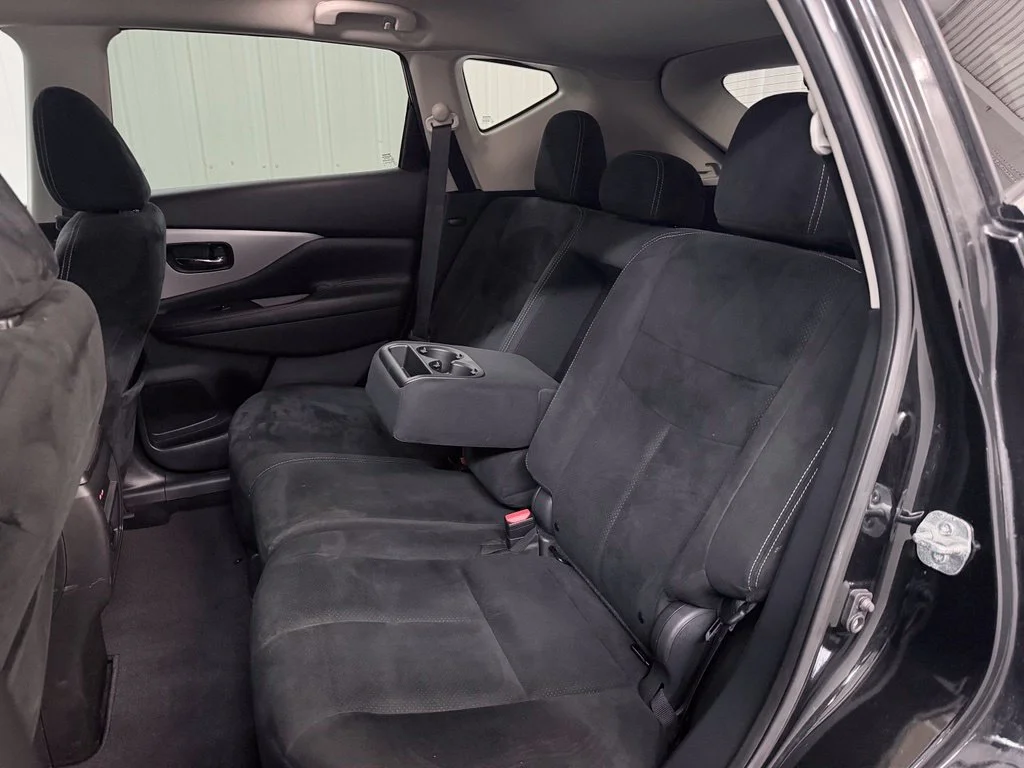 Used 2019 Black Nissan S image 28