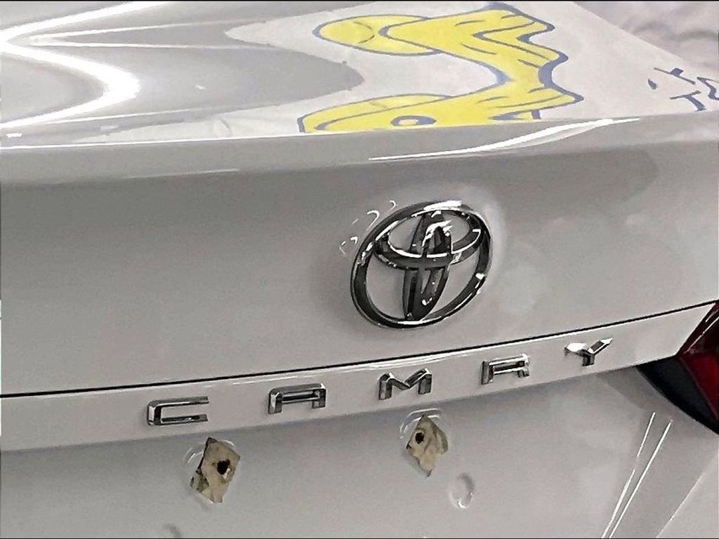Used 2023 White Toyota LE image 28