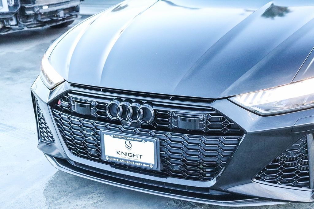 Used 2022 Black Metallic Audi 4.2 image 6