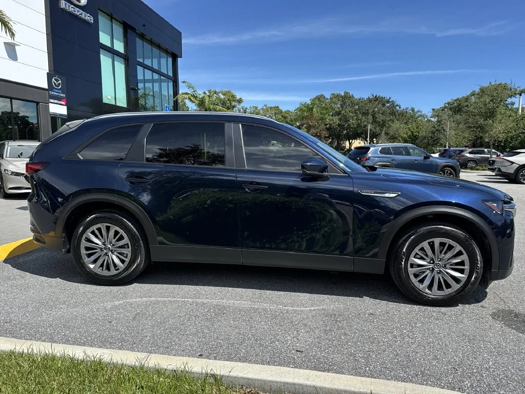 Used 2026 Deep Crystal Blue Mica Mazda 3.3 Turbo Select image 5
